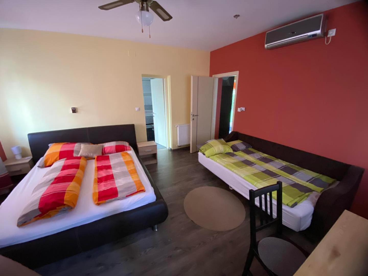 Borostyan Apartmanhaz Mórahalom Exterior foto